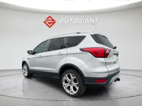 More photos of 2019 Ford Escape Titanium at AutoGiant USA Indianapolis, IN