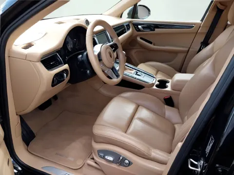 More photos of 2016 Porsche Macan S at AutoGiant USA Indianapolis, IN