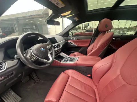 Photos of 2022 BMW X6 xDrive40i for sale in Indianapolis, IN at AutoGiant USA Indianapolis