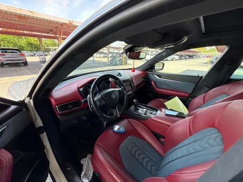 More photos of 2017 Maserati Levante S at AutoGiant USA Indianapolis, IN
