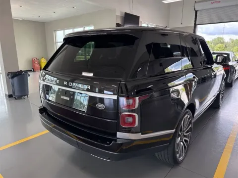 Another view of 2020 Land Rover Range Rover Autobiography for sale in Indianapolis, IN at AutoGiant USA Indianapolis