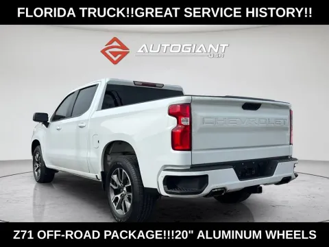 More photos of 2022 Chevrolet Silverado 1500 RST at AutoGiant USA Indianapolis, IN