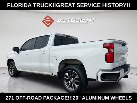 More photos of 2022 Chevrolet Silverado 1500 RST at AutoGiant USA Indianapolis, IN