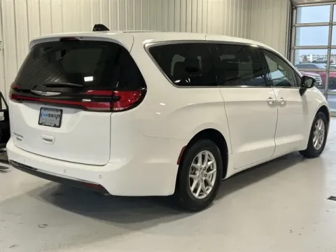Another view of 2024 Chrysler Pacifica Touring L for sale in Tea, SD at CarSwap