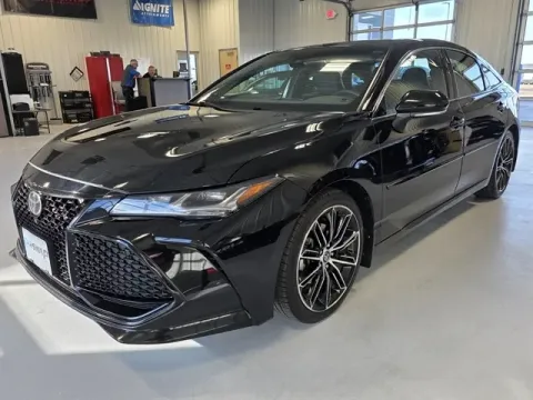 More photos of 2022 Toyota Avalon Touring at CarSwap, SD