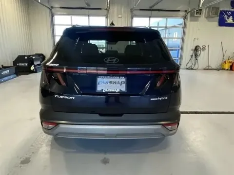 More photos of 2025 Hyundai Tucson Hybrid SEL Convenience at CarSwap, SD