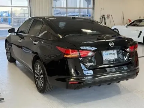 More photos of 2025 Nissan Altima 2.5 SV at CarSwap, SD