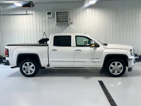 Photos of 2018 GMC Sierra 1500 SLT for sale in Tea, SD at CarSwap