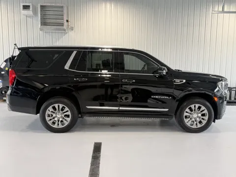 Photos of 2021 GMC Yukon Denali for sale in Tea, SD at CarSwap
