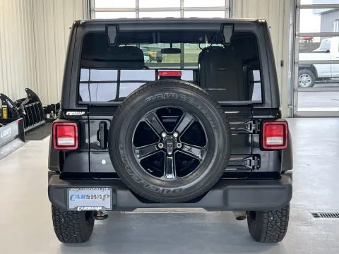 More photos of 2019 Jeep Wrangler Unlimited Sport Altitude at CarSwap, SD