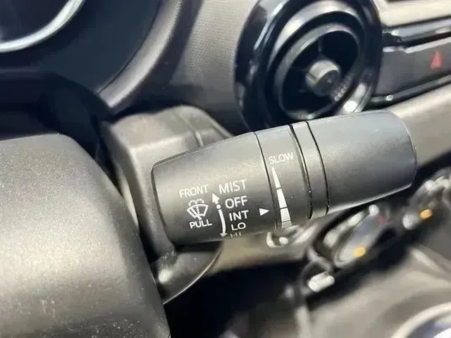 2021 Mazda MX-5 Miata RF Club - Photo 23