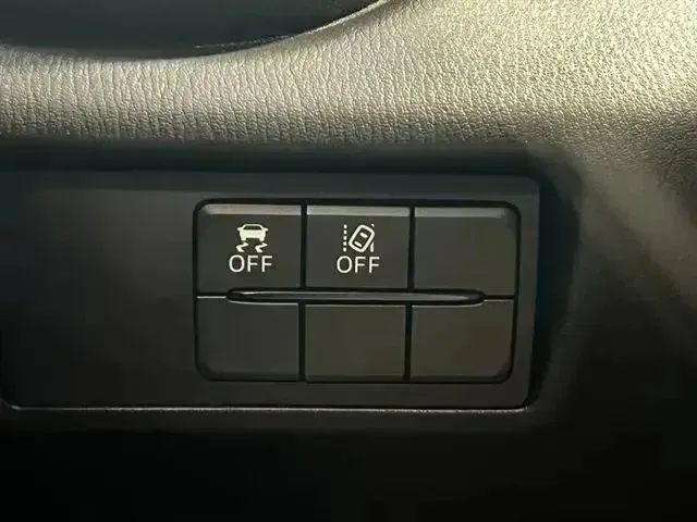2021 Mazda MX-5 Miata RF Club - Photo 24