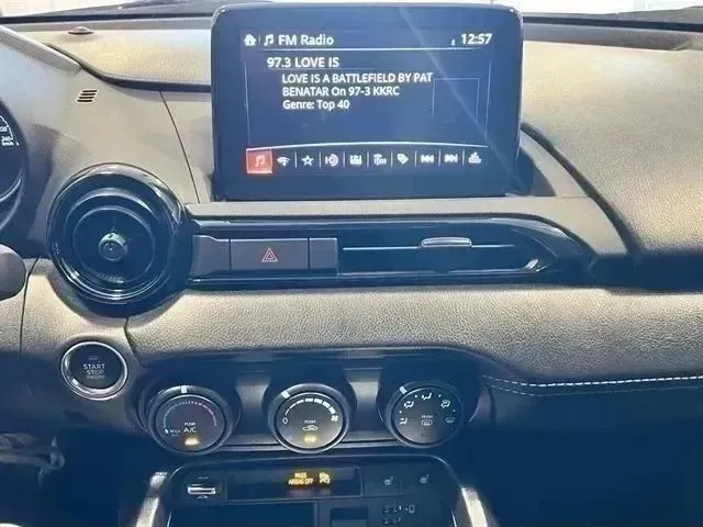 2021 Mazda MX-5 Miata RF Club - Photo 25