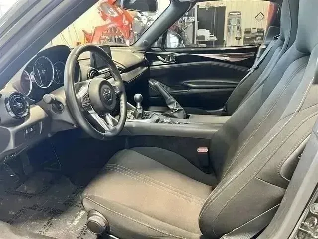 2021 Mazda MX-5 Miata RF Club - Photo 30
