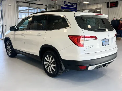 More photos of 2020 Honda Pilot EX-L at CarSwap, SD