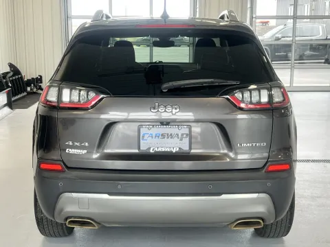 More photos of 2020 Jeep Cherokee Limited at CarSwap, SD