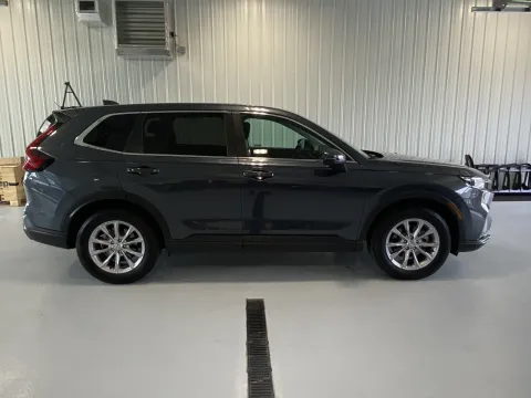 Photos of 2023 Honda CR-V EX-L for sale in Tea, SD at CarSwap