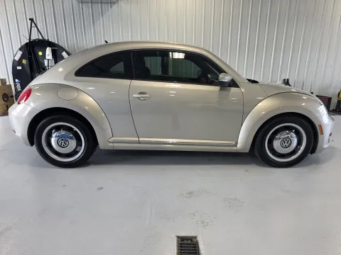 Photos of 2013 Volkswagen Beetle 2.5L for sale in Tea, SD at CarSwap