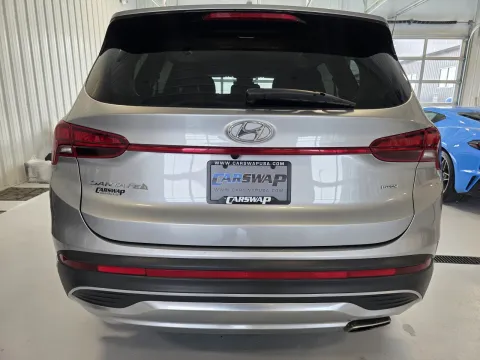 More photos of 2022 Hyundai Santa Fe SEL at CarSwap, SD