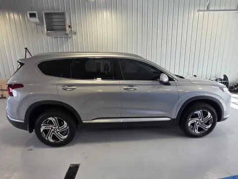 Photos of 2022 Hyundai Santa Fe SEL for sale in Tea, SD at CarSwap