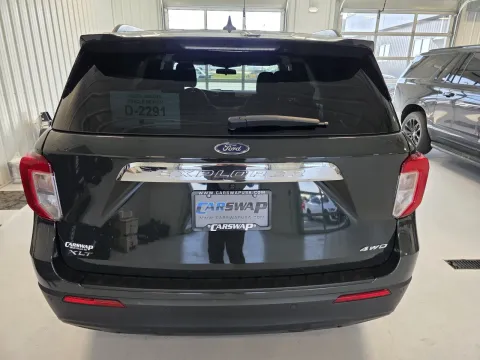 More photos of 2023 Ford Explorer XLT at CarSwap, SD