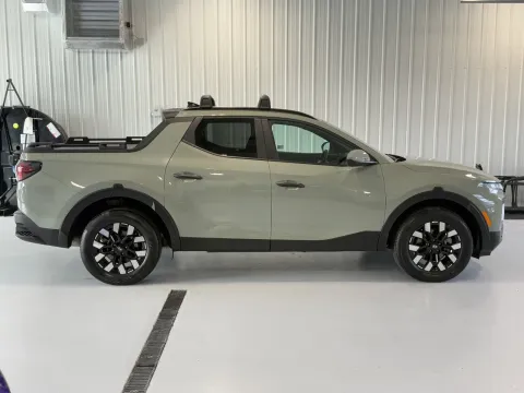 Photos of 2026 Hyundai Santa Cruz SEL for sale in Tea, SD at CarSwap