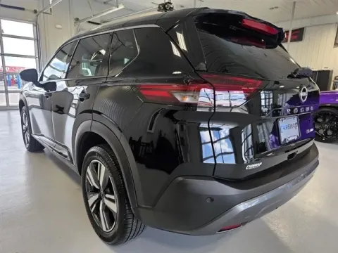 More photos of 2023 Nissan Rogue SL at CarSwap, SD