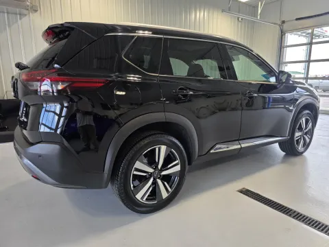 Another view of 2023 Nissan Rogue SL for sale in Tea, SD at CarSwap