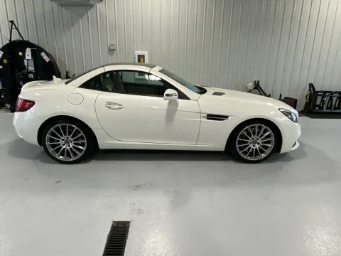 Photos of 2017 Mercedes-Benz SLC 300 for sale in Tea, SD at CarSwap