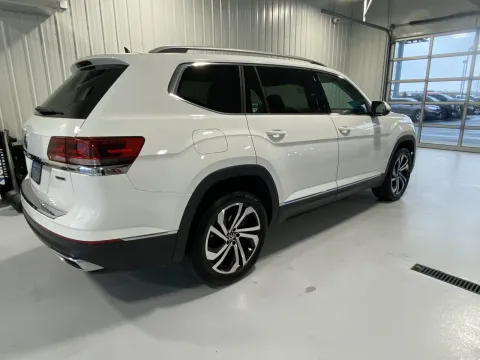 Another view of 2021 Volkswagen Atlas 2.0T SEL Premium for sale in Tea, SD at CarSwap