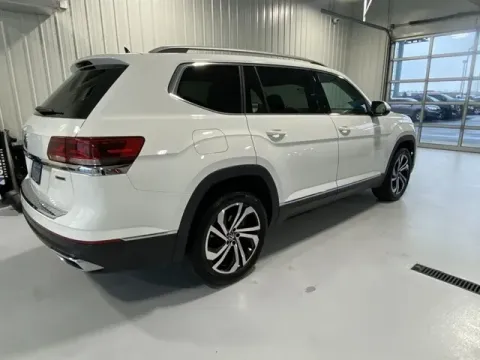 Another view of 2021 Volkswagen Atlas 2.0T SEL Premium for sale in Tea, SD at CarSwap