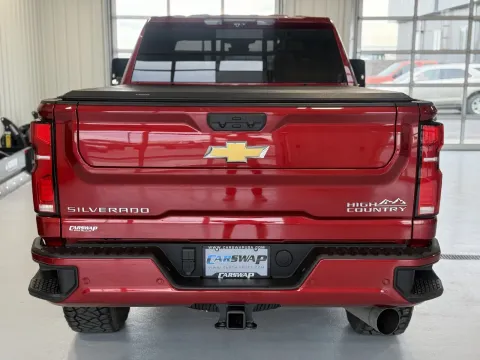 More photos of 2024 Chevrolet Silverado 2500HD High Country at CarSwap, SD