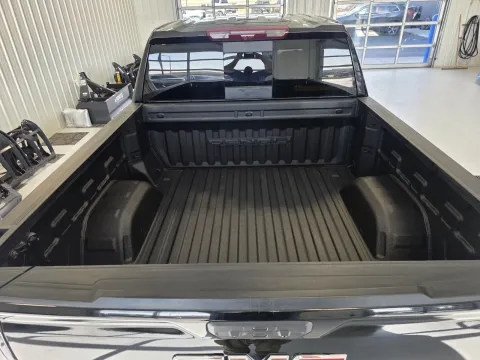 More photos of 2023 GMC Sierra 1500 Denali at CarSwap, SD