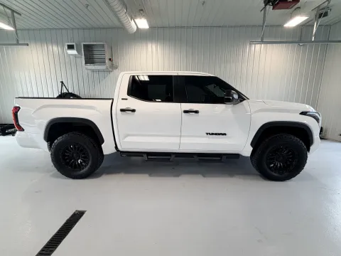 Photos of 2025 Toyota Tundra SR5 for sale in Tea, SD at CarSwap