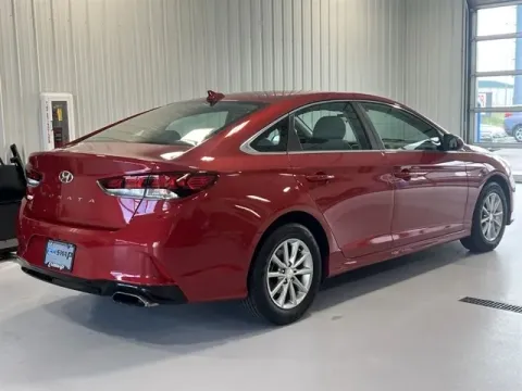 Another view of 2019 Hyundai Sonata SE for sale in Tea, SD at CarSwap
