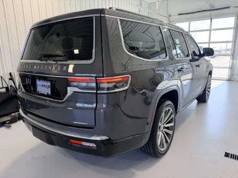 Another view of 2022 Jeep Grand Wagoneer Series II for sale in Tea, SD at CarSwap