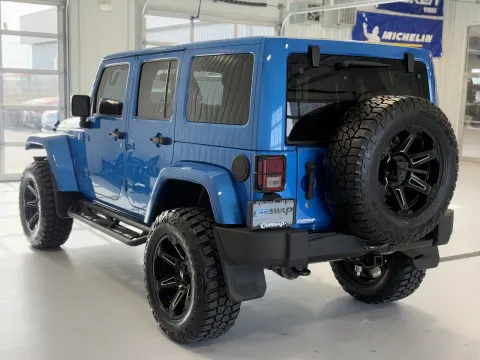 More photos of 2015 Jeep Wrangler Unlimited Sahara at CarSwap, SD