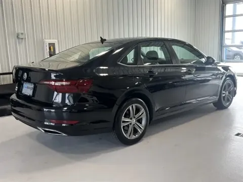 Another view of 2020 Volkswagen Jetta R-Line for sale in Tea, SD at CarSwap