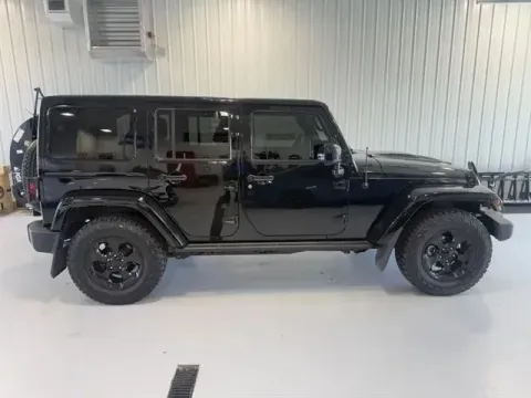 Photos of 2015 Jeep Wrangler Unlimited Sahara for sale in Tea, SD at CarSwap