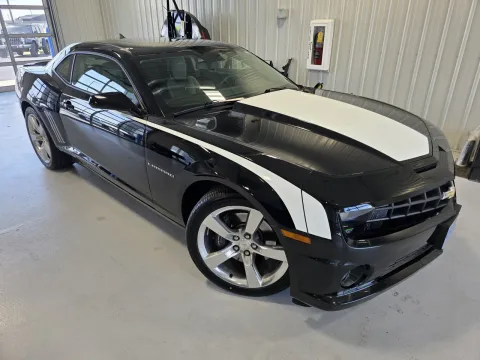 Photos of 2011 Chevrolet Camaro SS for sale in Tea, SD at CarSwap