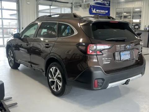 More photos of 2022 Subaru Outback Limited at CarSwap, SD