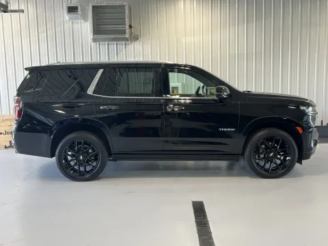 Photos of 2024 Chevrolet Tahoe Premier for sale in Tea, SD at CarSwap