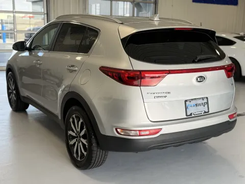 More photos of 2019 Kia Sportage EX at CarSwap, SD