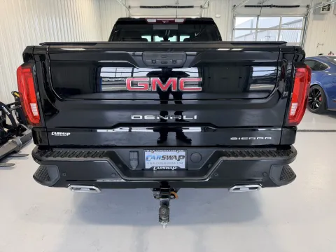 More photos of 2021 GMC Sierra 1500 Denali at CarSwap, SD