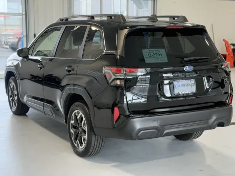 More photos of 2025 Subaru Forester Premium at CarSwap, SD