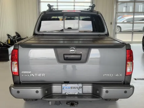 More photos of 2017 Nissan Frontier PRO-4X at CarSwap, SD