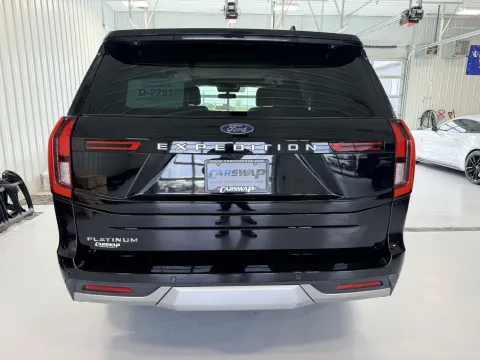More photos of 2025 Ford Expedition Platinum at CarSwap, SD