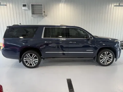 Photos of 2018 GMC Yukon XL Denali for sale in Tea, SD at CarSwap