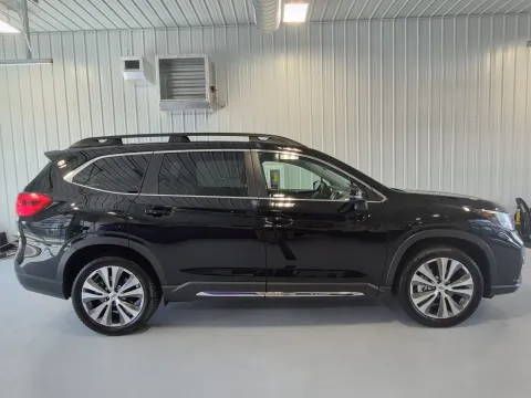 Photos of 2022 Subaru Ascent Limited for sale in Tea, SD at CarSwap