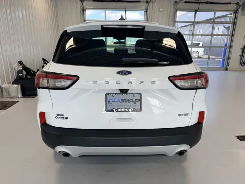 More photos of 2021 Ford Escape SE at CarSwap, SD